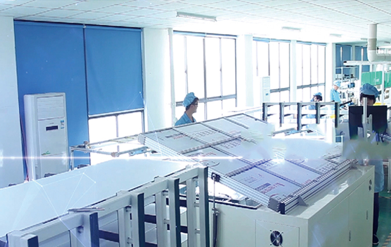 Photovoltaic module production workshop